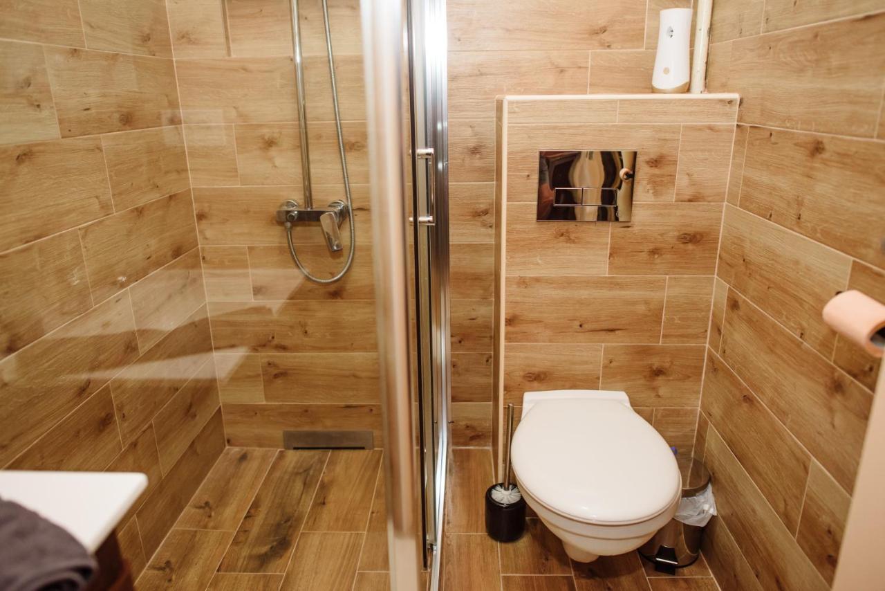Ferienwohnung Lara Apartman Subotica Exterior foto